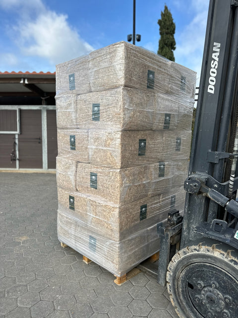 Aparas de madeira de feno nobre (aprox. 15 kg)